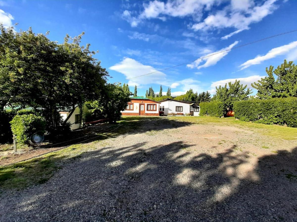 Los Dos Pinos El Calafate Exterior foto